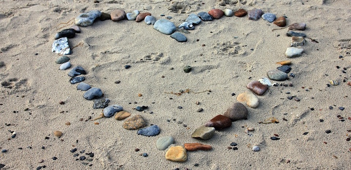 love heart beach stones
