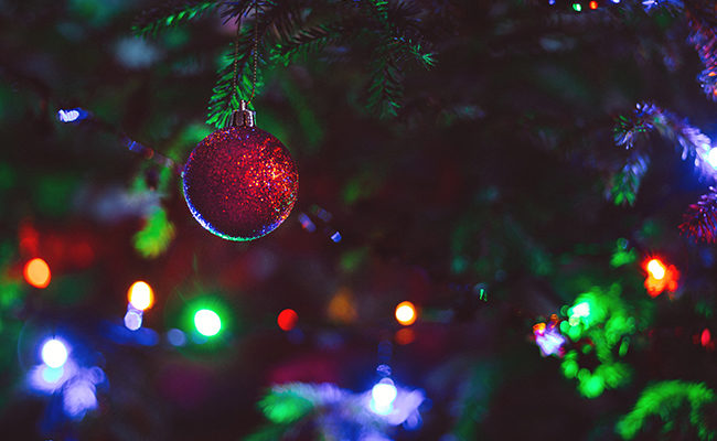 Christmas lights tree Christian family lawsuit HOA