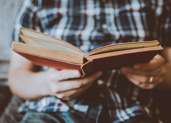 6 Reasons Leaders Should Read Literature