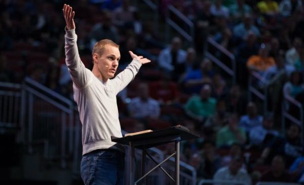 David Platt Drops 50-point Sermon from Revelation at CROSS Conference