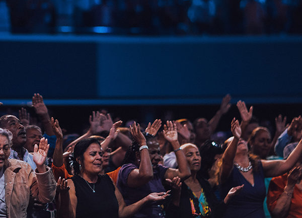 3 Questions to Ask About Multiethnic Worship Gatherings