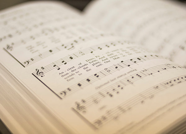 14 Hymns of Hope to Sing During COVID-19
