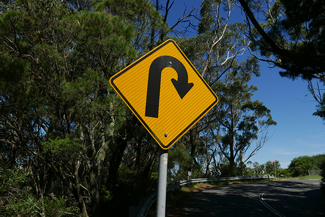 Turnaround road sign